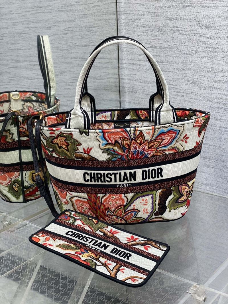 Christian Dior Shopping Bags